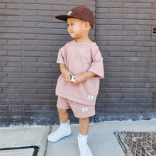 Load image into Gallery viewer, Cotton Hat in Chocolate
